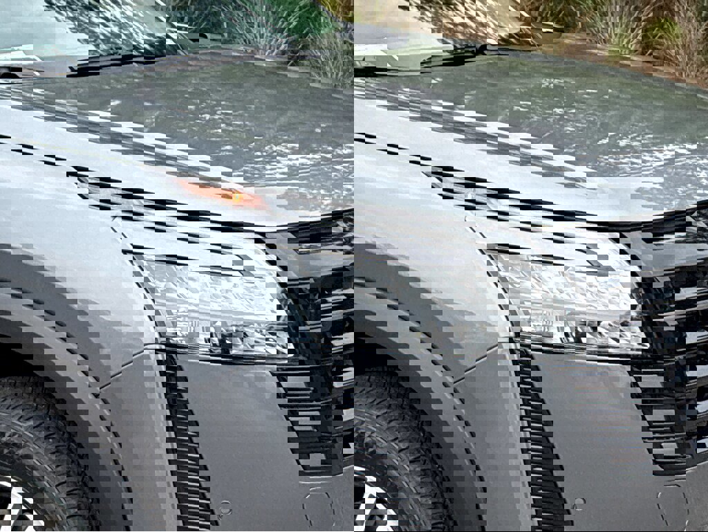 New 2026 Nissan Pathfinder SL image 26