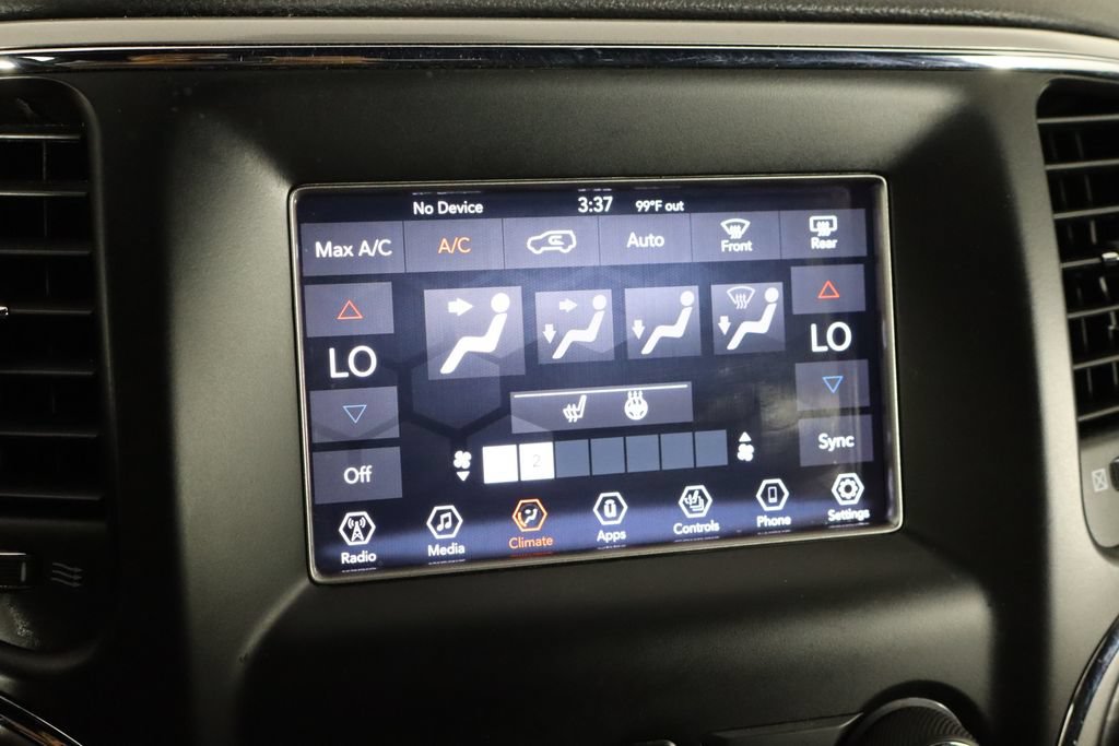Used 2020 Jeep Grand Cherokee Laredo AWD/4WD image 32