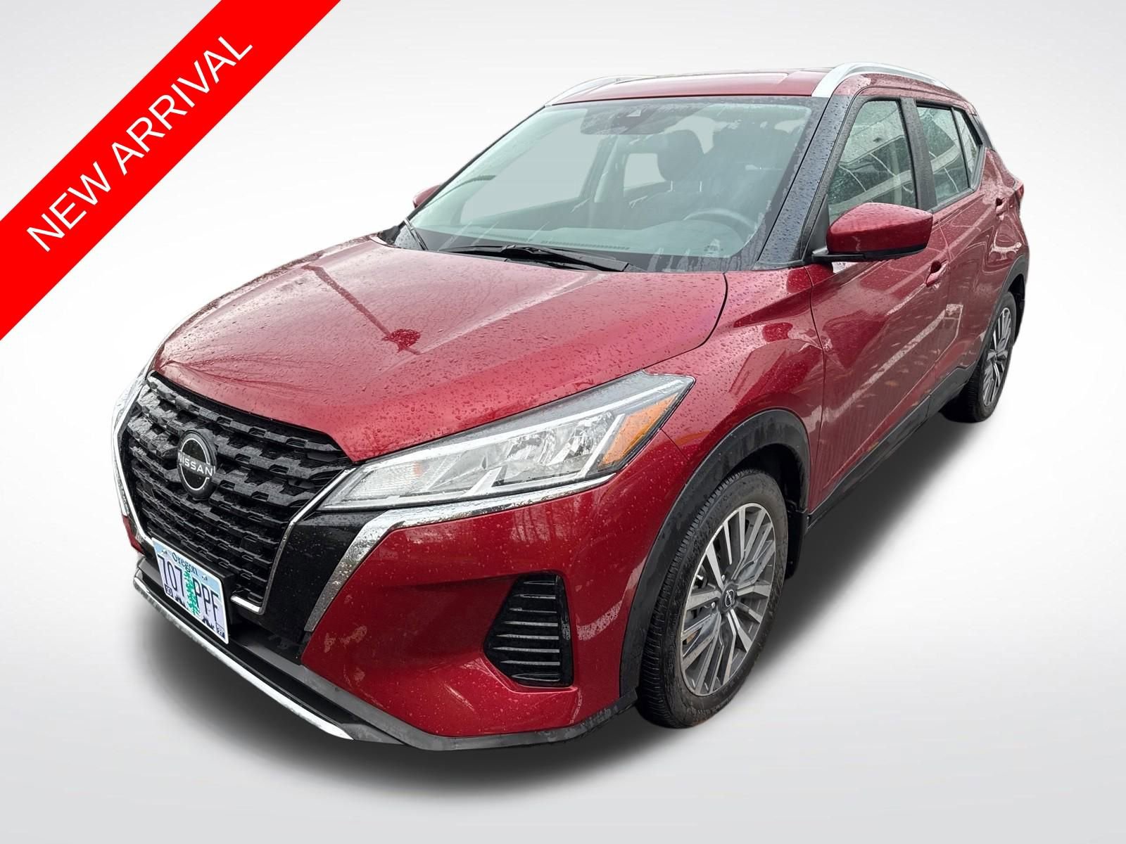 Used 2023 Nissan Kicks SV