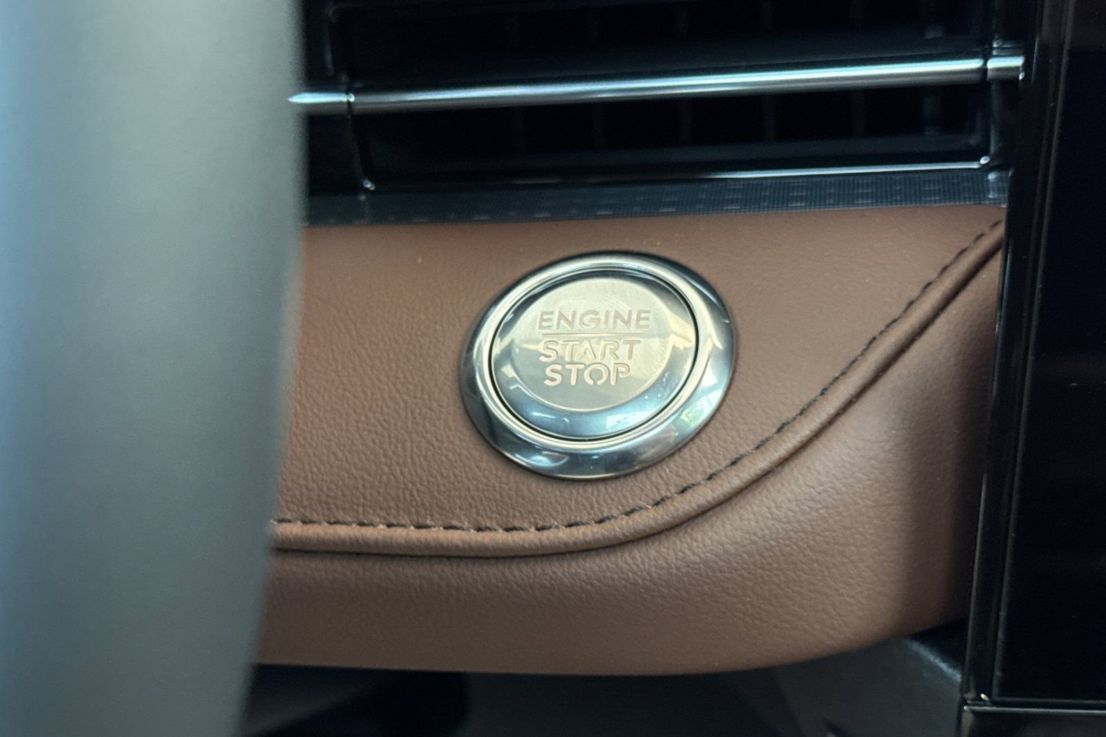 New 2026 Lincoln Nautilus Reserve image 21