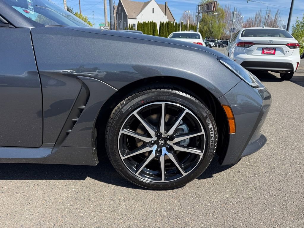 New 2026 Toyota GR86 RWD image 11
