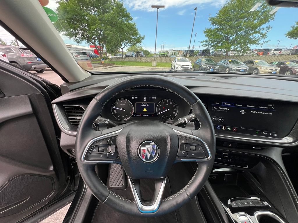 Used 2023 Buick Envision Essence AWD/4WD image 39