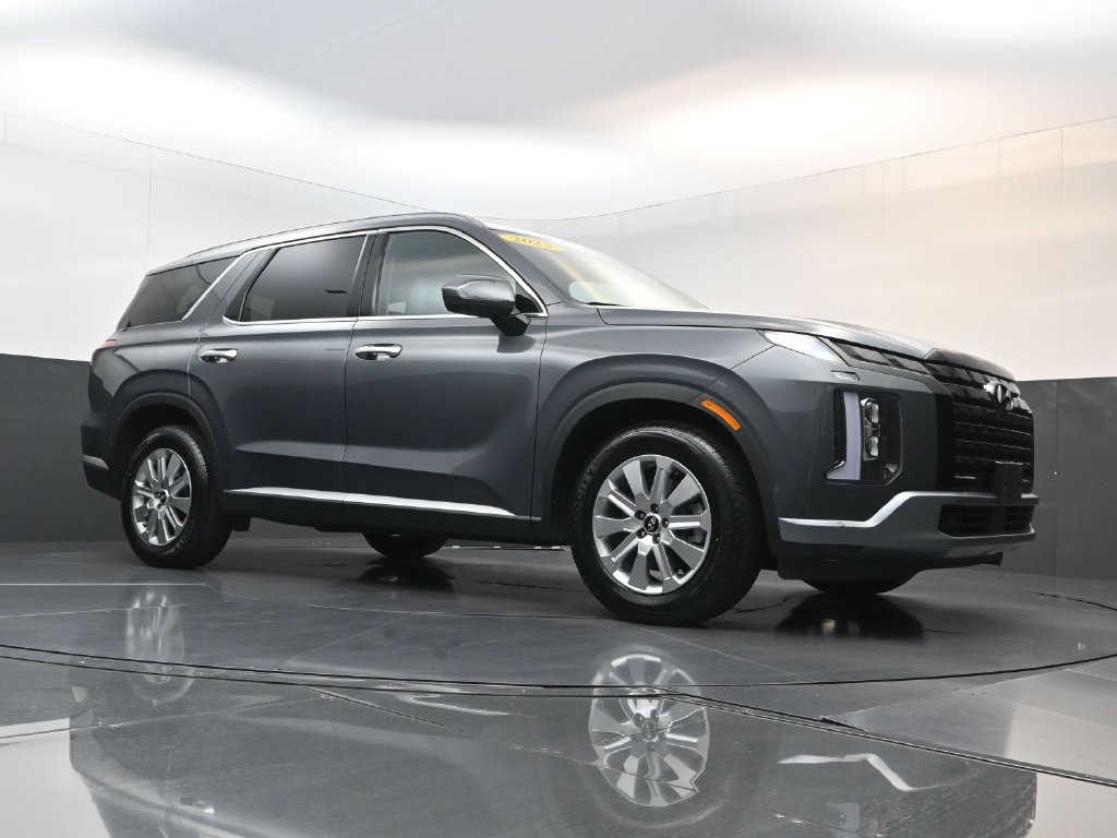 Certified 2025 Hyundai Palisade SEL FWD image 22