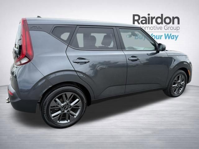 Certified 2021 Kia Soul S FWD image 7