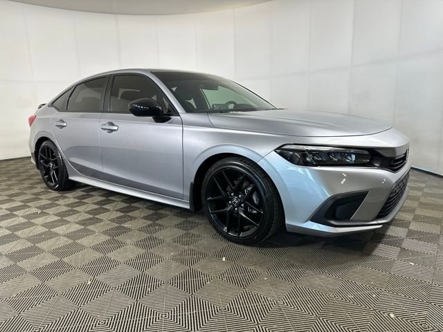 Used 2024 Honda Civic Sport image 2