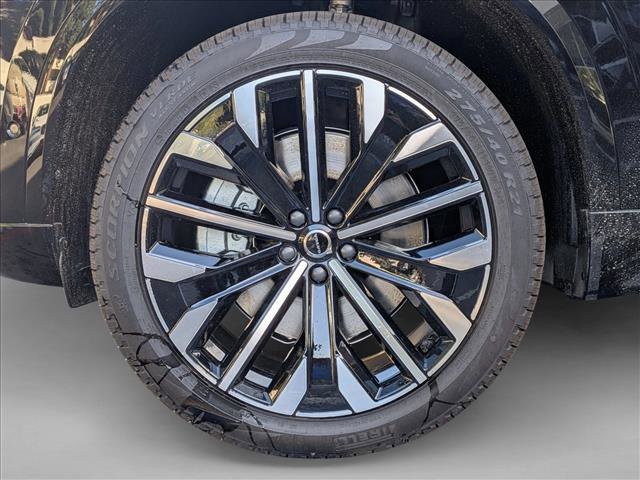 New 2026 Volvo XC90 T8 Plus w/ Protection Package Premier image 11
