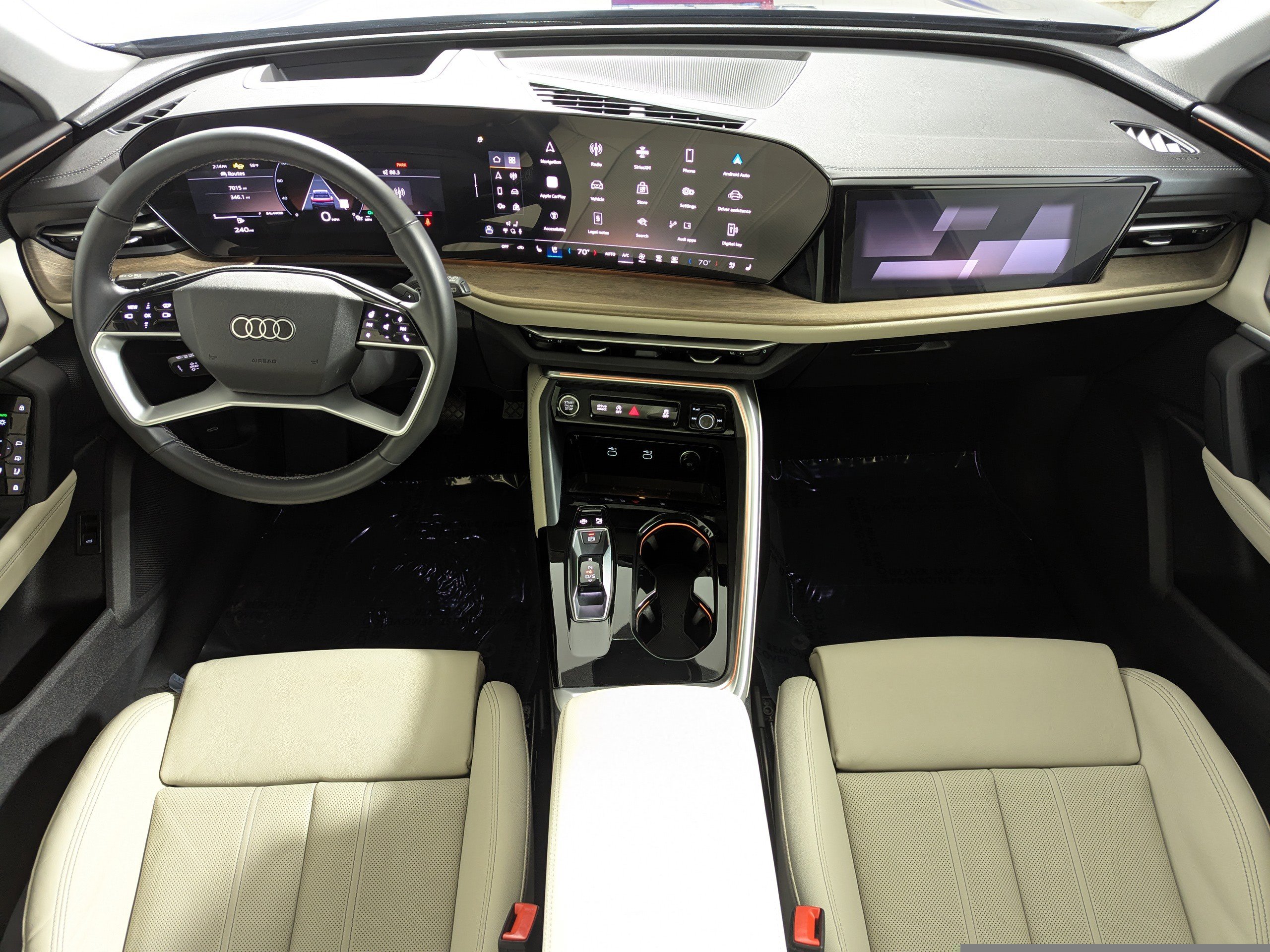 Certified 2025 Audi Q5 Prestige image 10