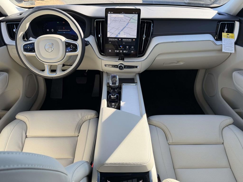 New 2026 Volvo XC60 B5 Ultra w/ Protection Package Premier image 2