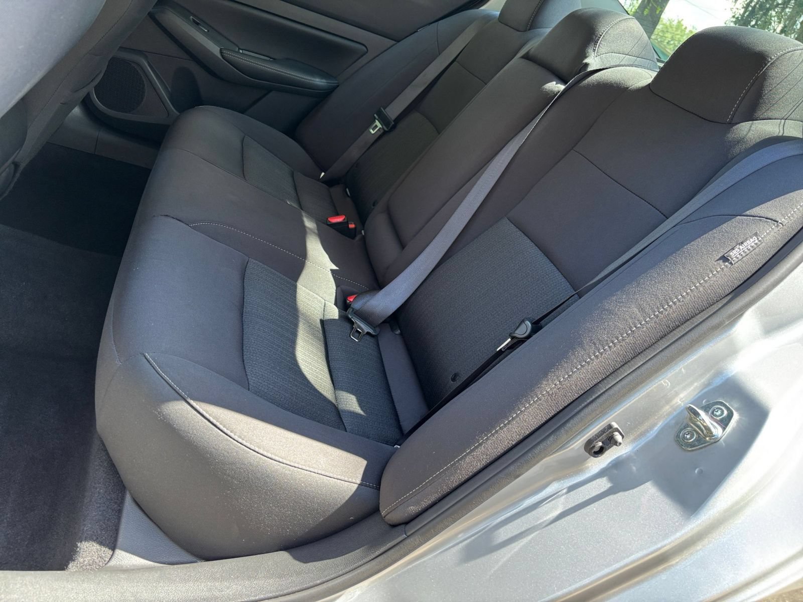 Used 2025 Nissan Altima 2.5 SV FWD image 39
