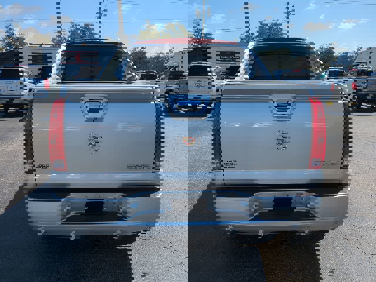 Used 2013 Cadillac Escalade EXT Premium image 5