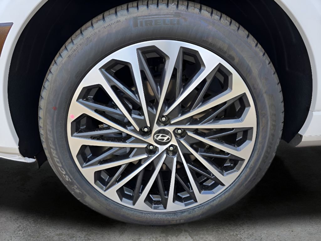 Used 2026 Hyundai Palisade Calligraphy image 11