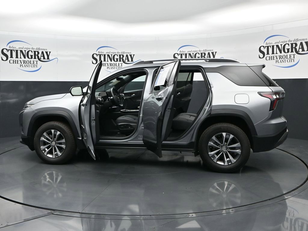 Certified 2025 Chevrolet Equinox LT w/ Convenience Package II image 29