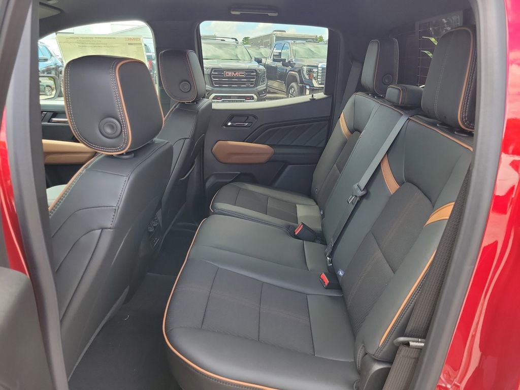 New 2025 GMC Canyon AT4 w/ Nightfall Edition image 30