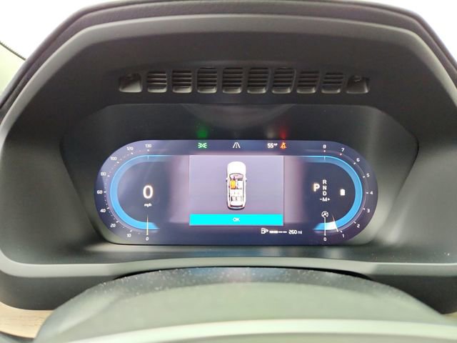 New 2025 Volvo XC90 B6 Core w/ Climate Package image 23