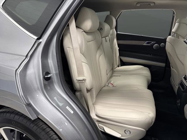 Used 2025 Genesis GV80 2.5T Advanced image 34