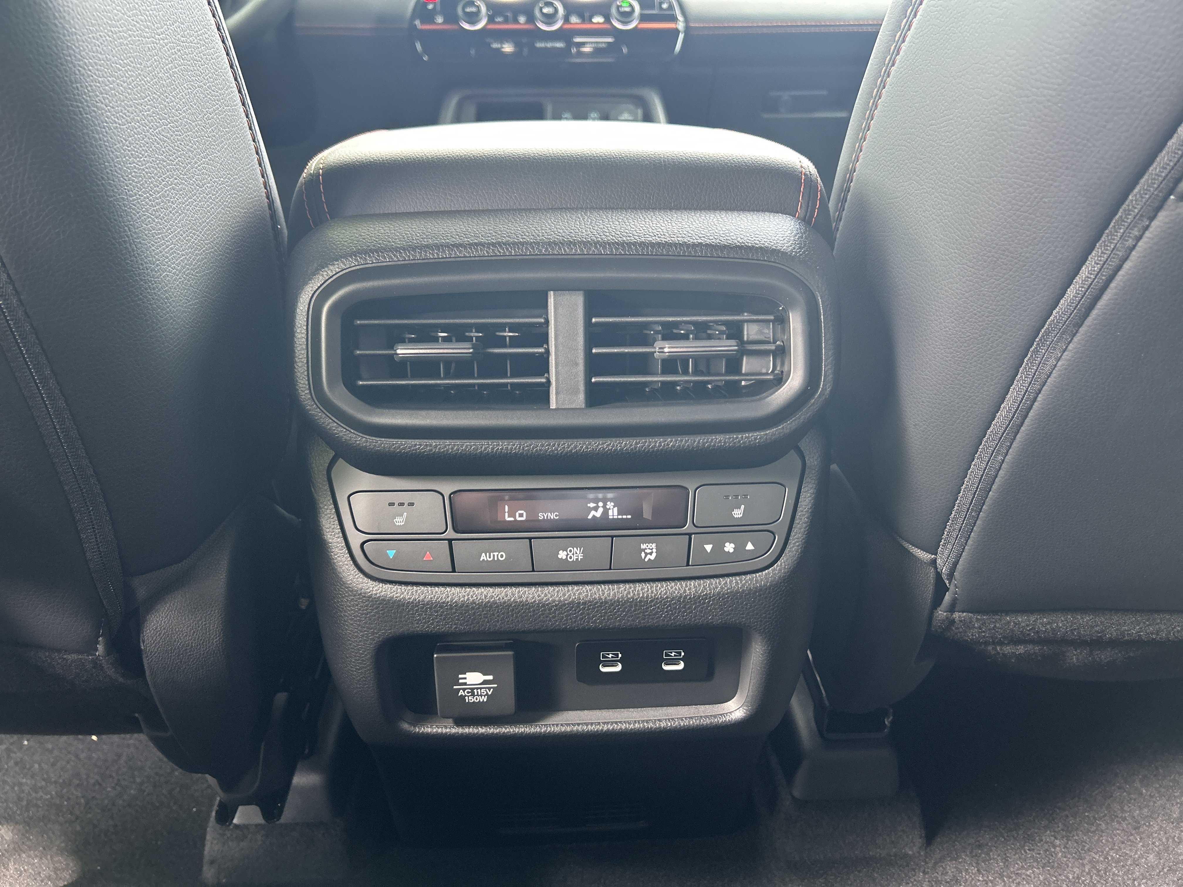 New 2026 Honda Pilot TrailSport image 23