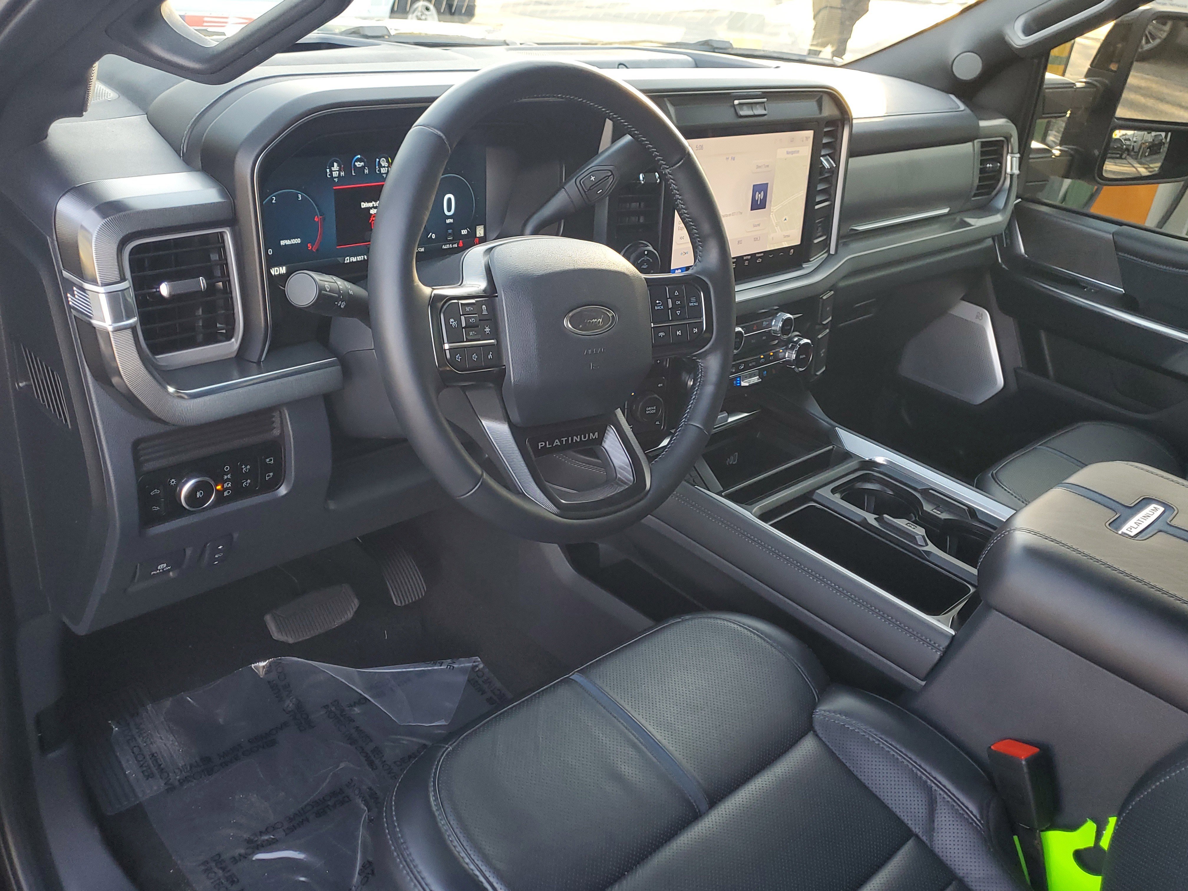 Certified 2025 Ford F250 Platinum image 21