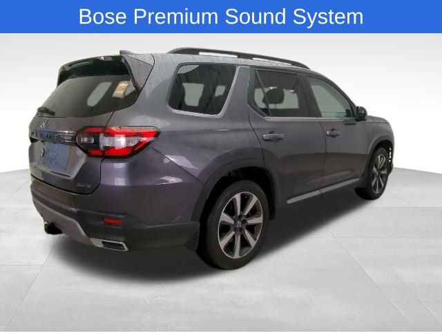 Used 2023 Honda Pilot Elite image 6