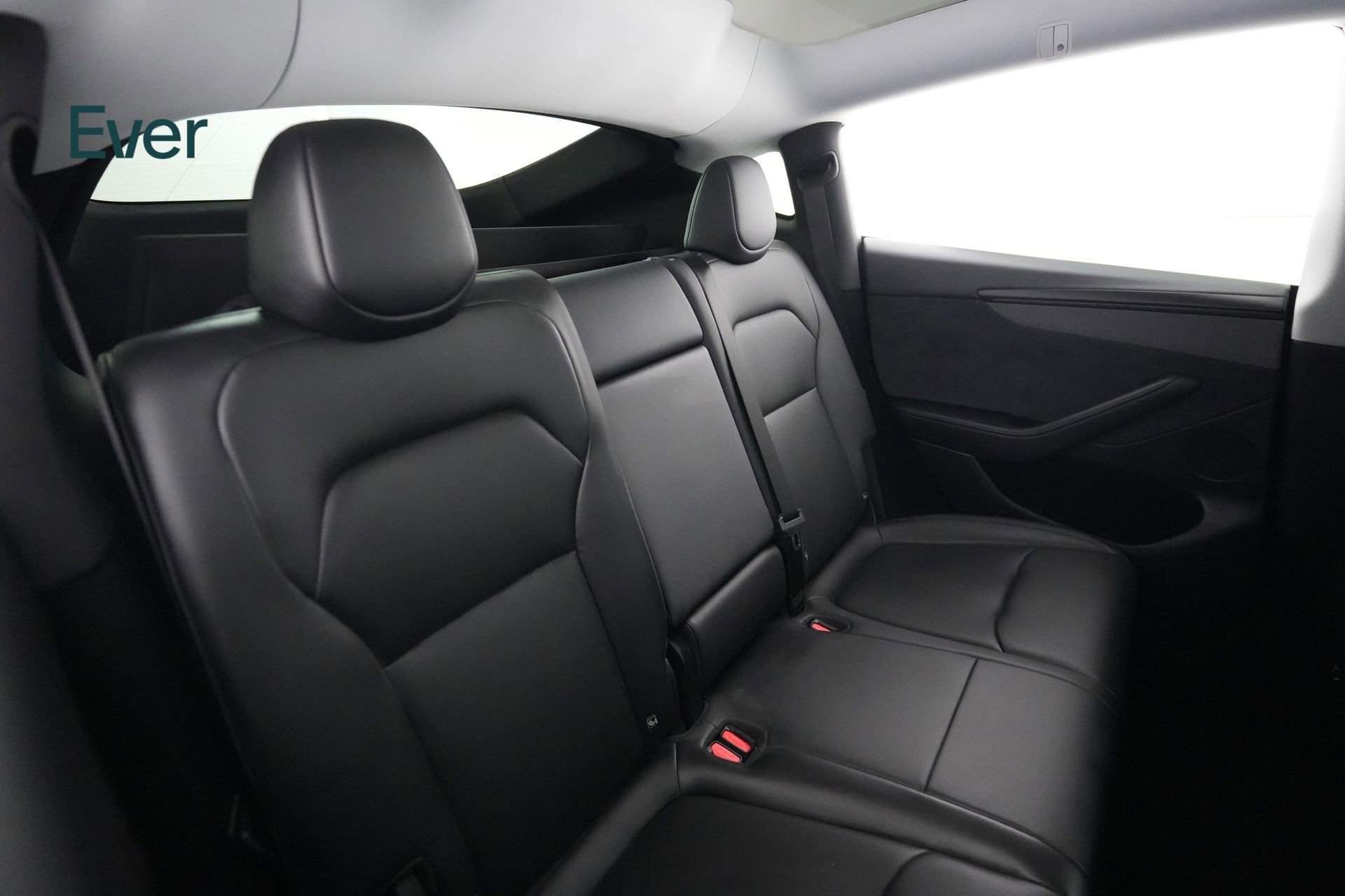 Used 2026 Tesla Model Y 2WD image 5