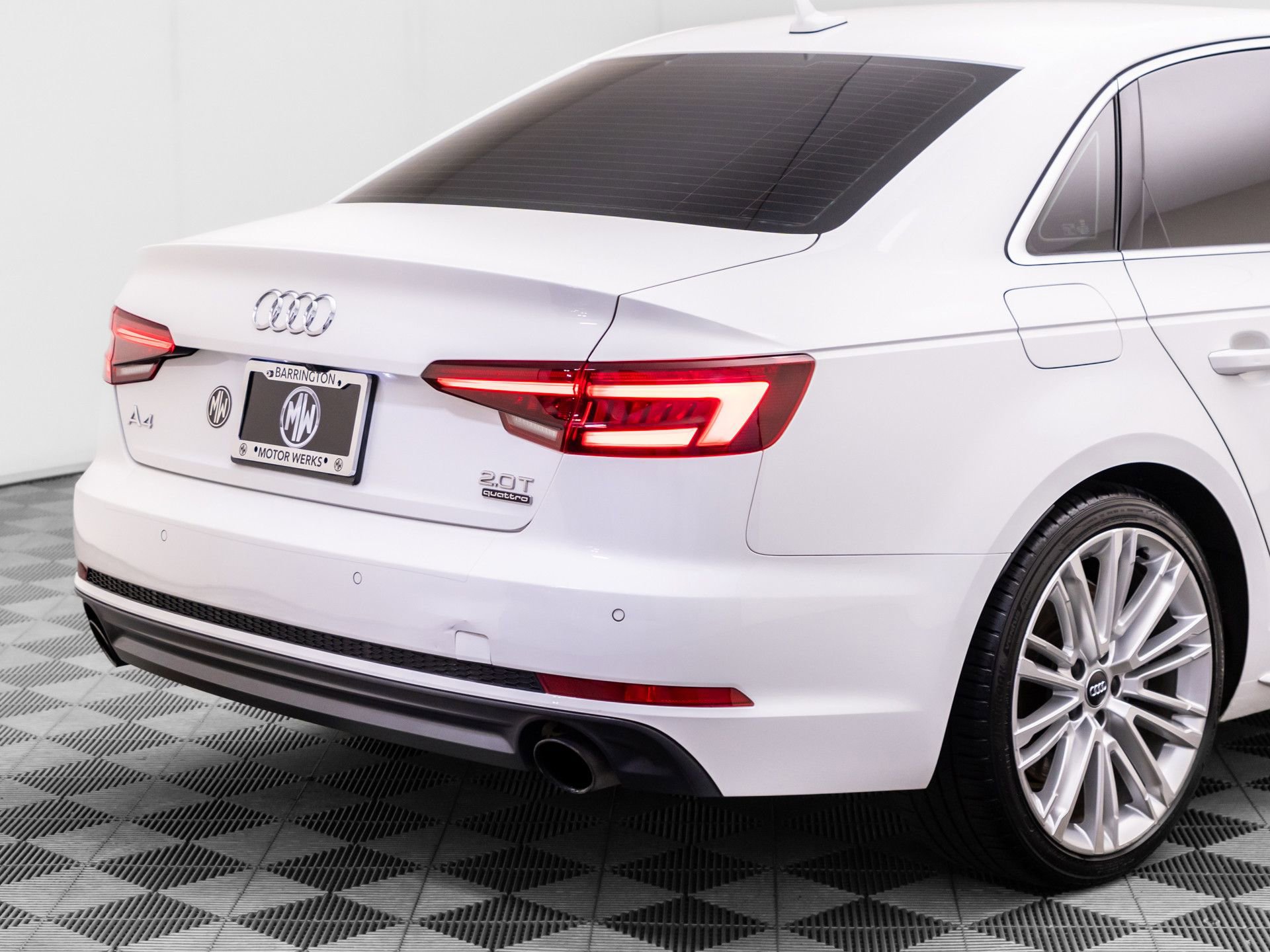 Used 2018 Audi A4 2.0T Premium Plus w/ Premium Plus Package image 38