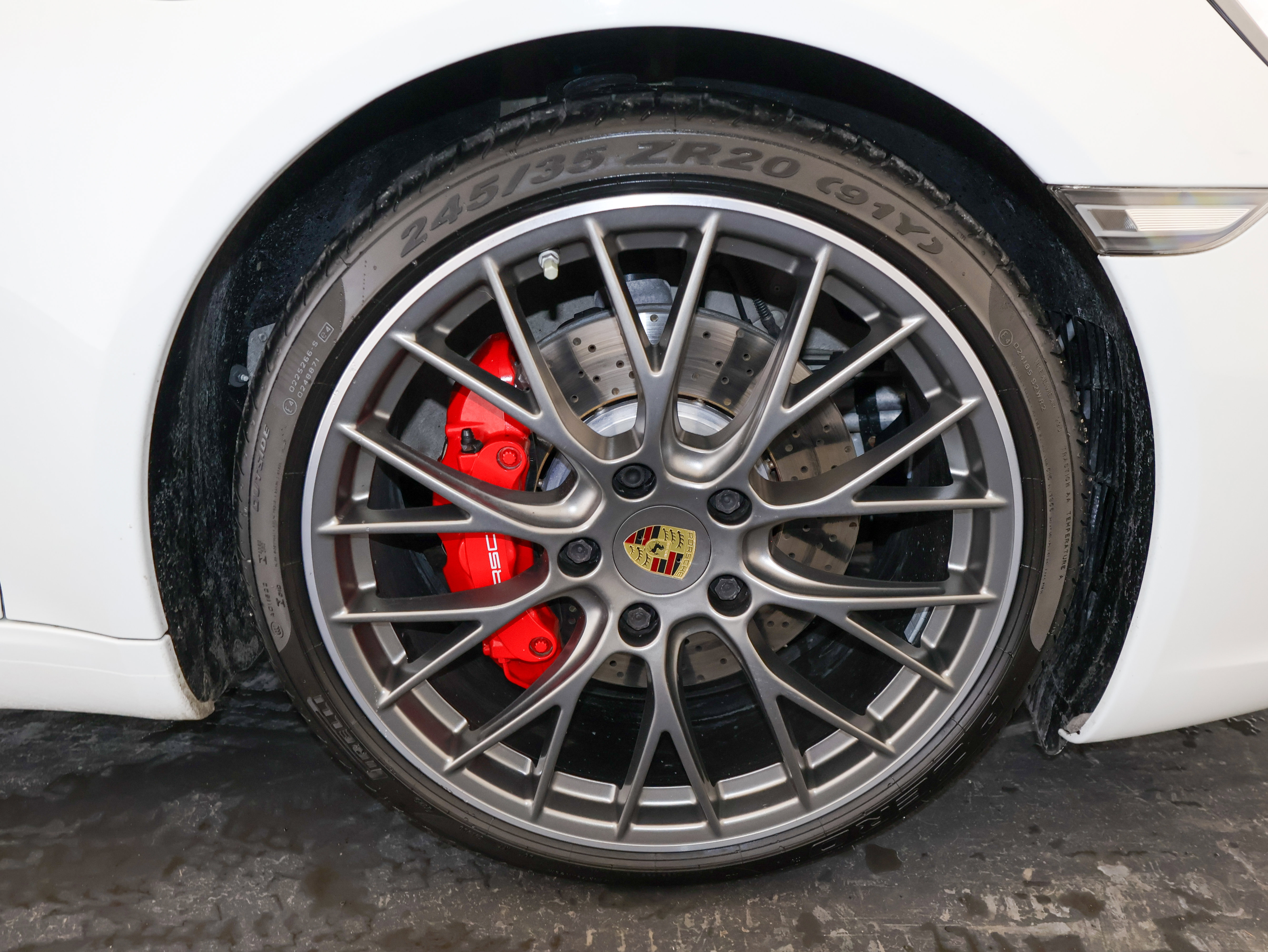 Used 2017 Porsche 911 Carrera S image 36