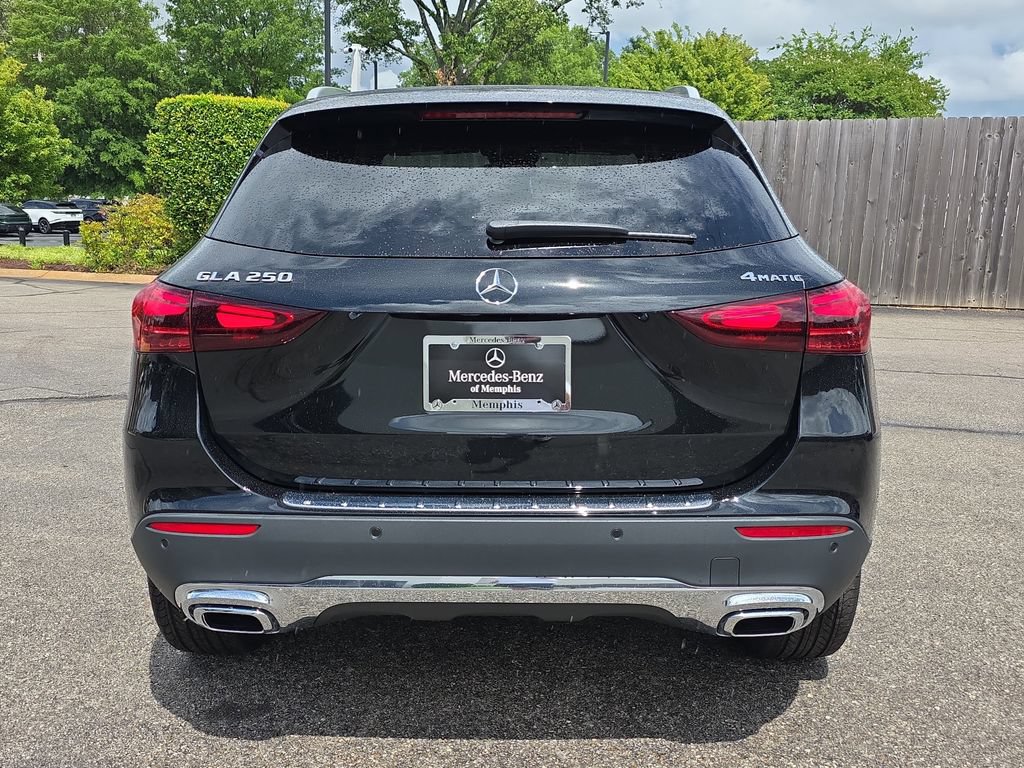 New 2026 Mercedes-Benz GLA 250 4MATIC image 4