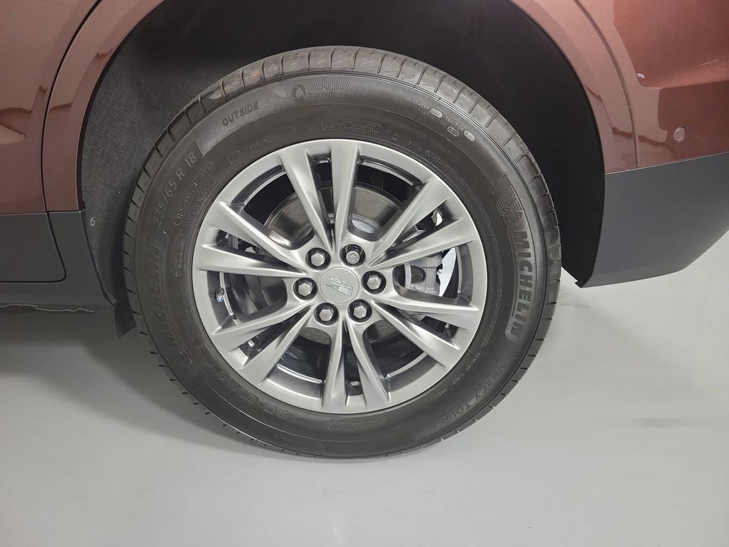 Certified 2023 Cadillac XT5 Premium Luxury w/ Technology Package FWD image 10