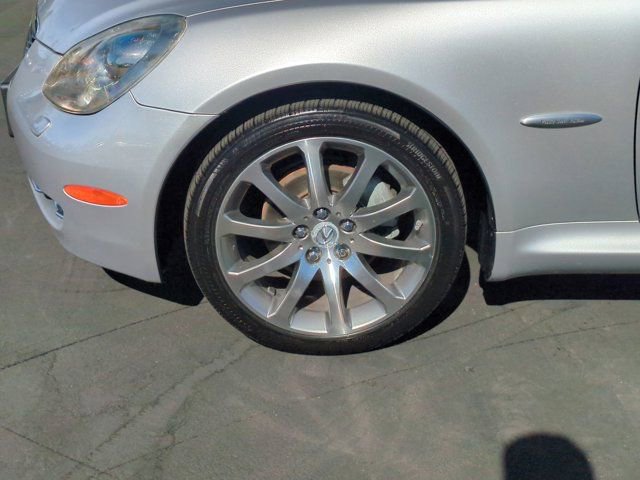 Used 2009 Lexus SC 430 Convertible image 9