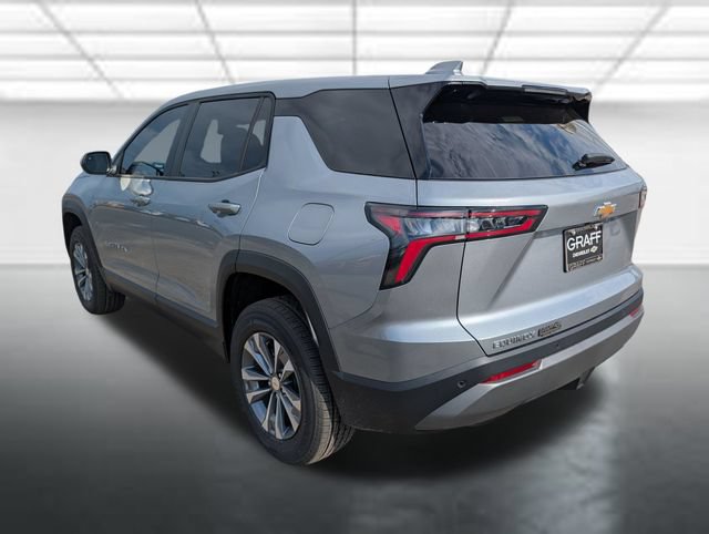 New 2026 Chevrolet Equinox LT w/ Convenience Package II FWD image 2