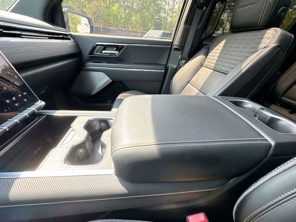 Used 2024 GMC Sierra EV Denali image 23