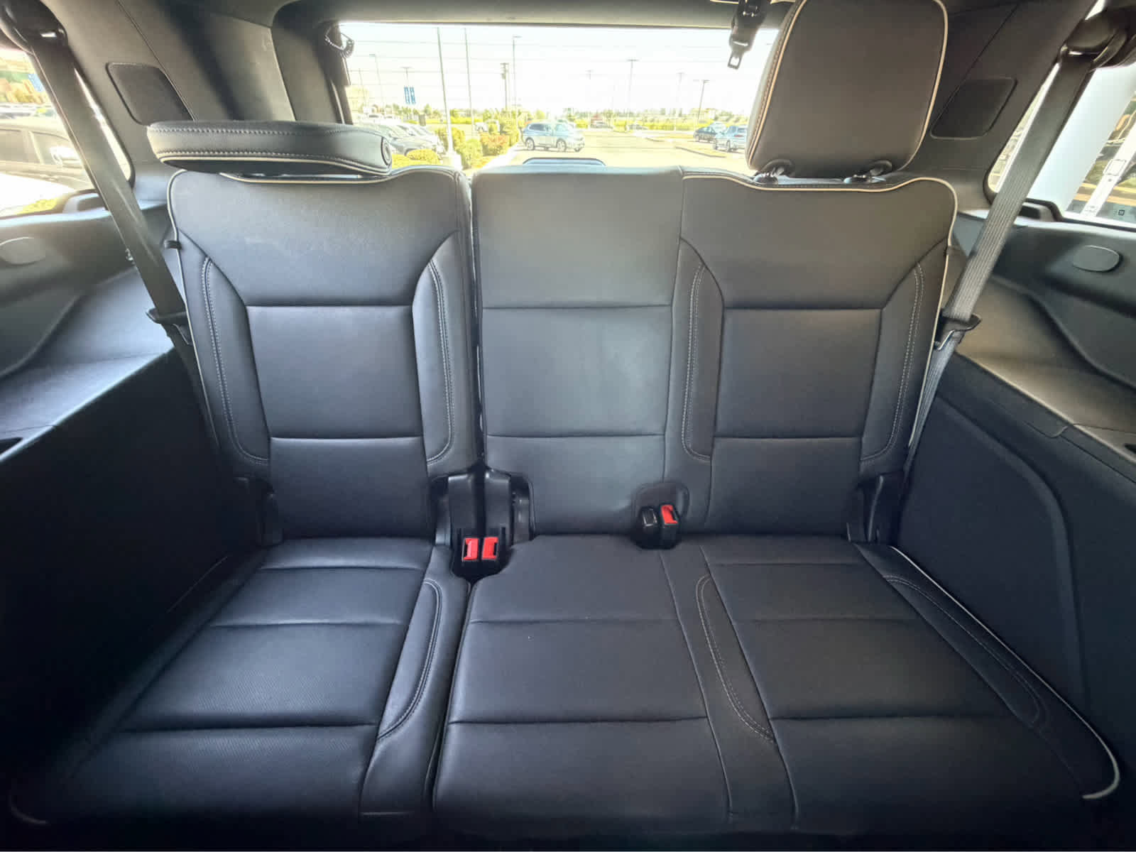 Used 2025 Chevrolet Tahoe Premier image 19