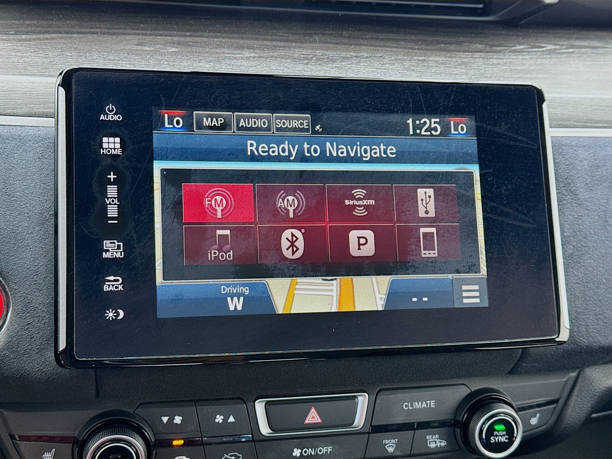 Used 2018 Honda Clarity Touring image 11