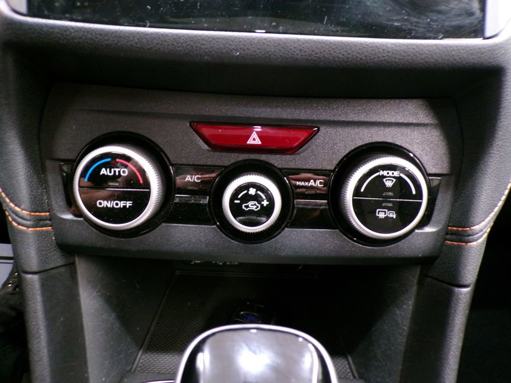 Used 2023 Subaru Crosstrek 2.0i Premium AWD/4WD image 26