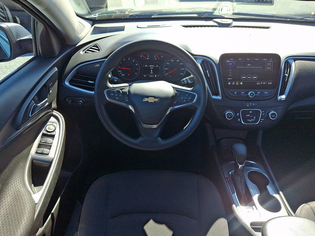 Used 2023 Chevrolet Malibu LS FWD image 13