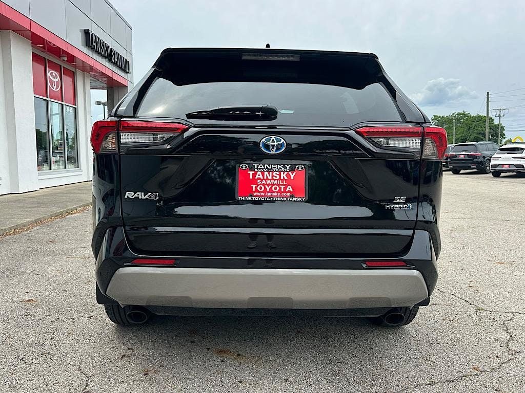 Certified 2024 Toyota RAV4 SE w/ Weather Package AWD/4WD image 4