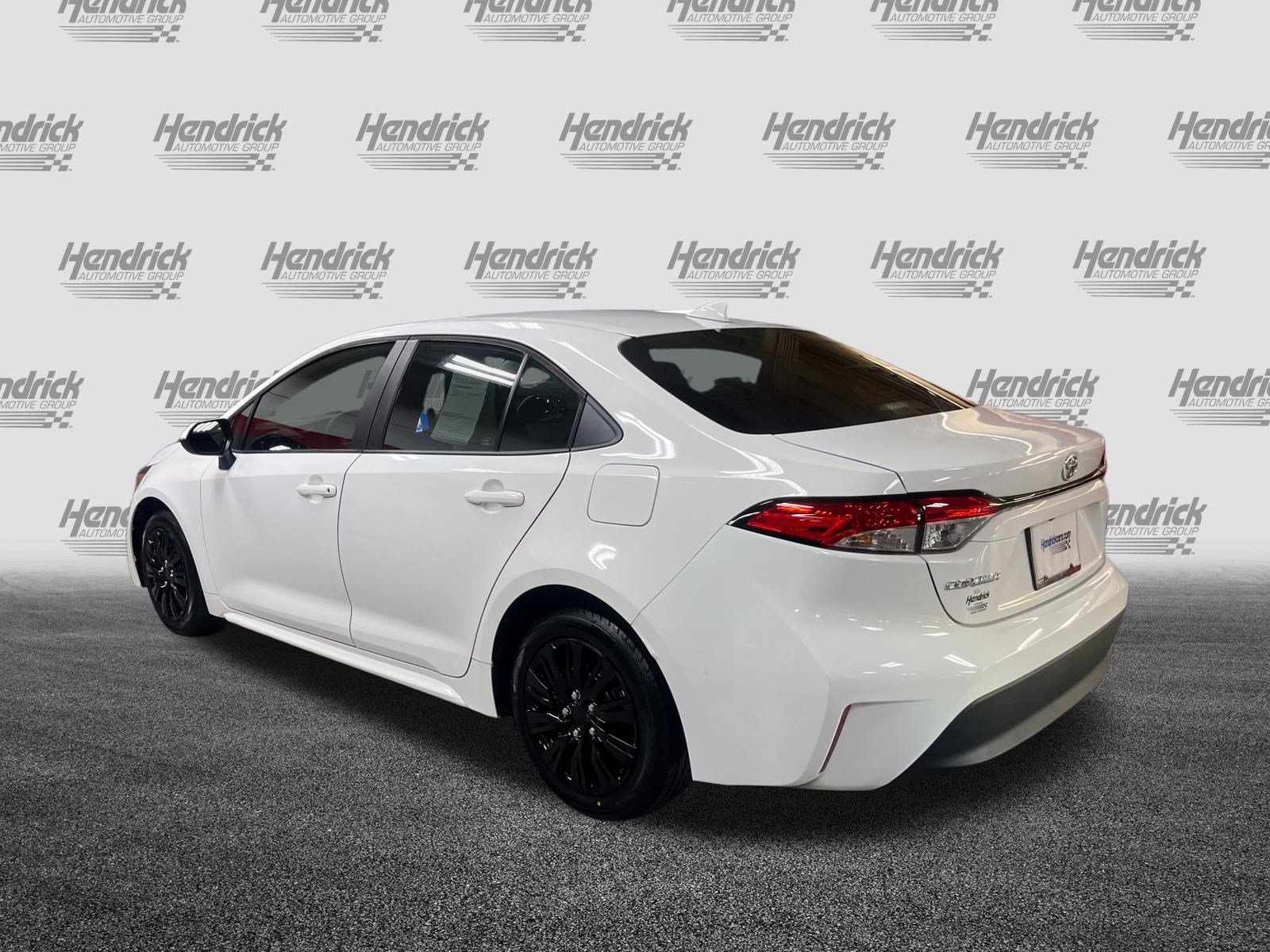 Used 2023 Toyota Corolla LE FWD image 8