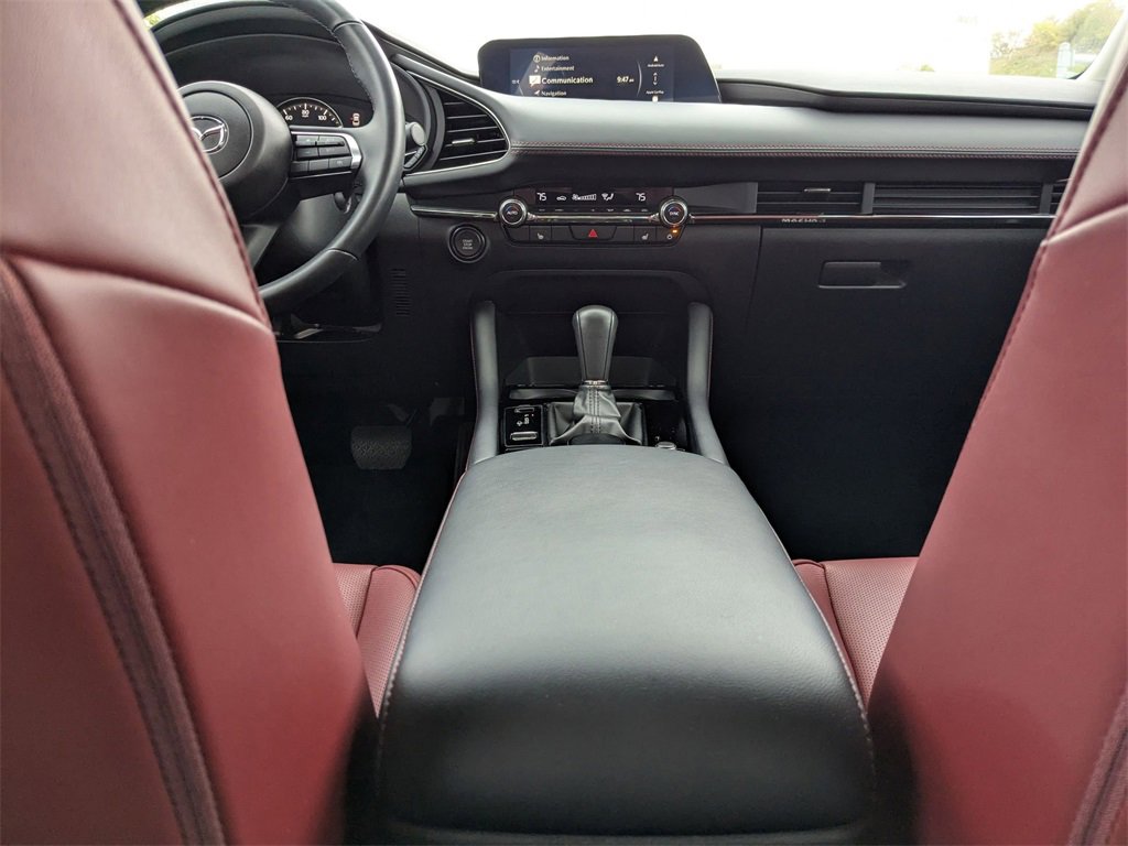Used 2025 MAZDA MAZDA3 s image 31