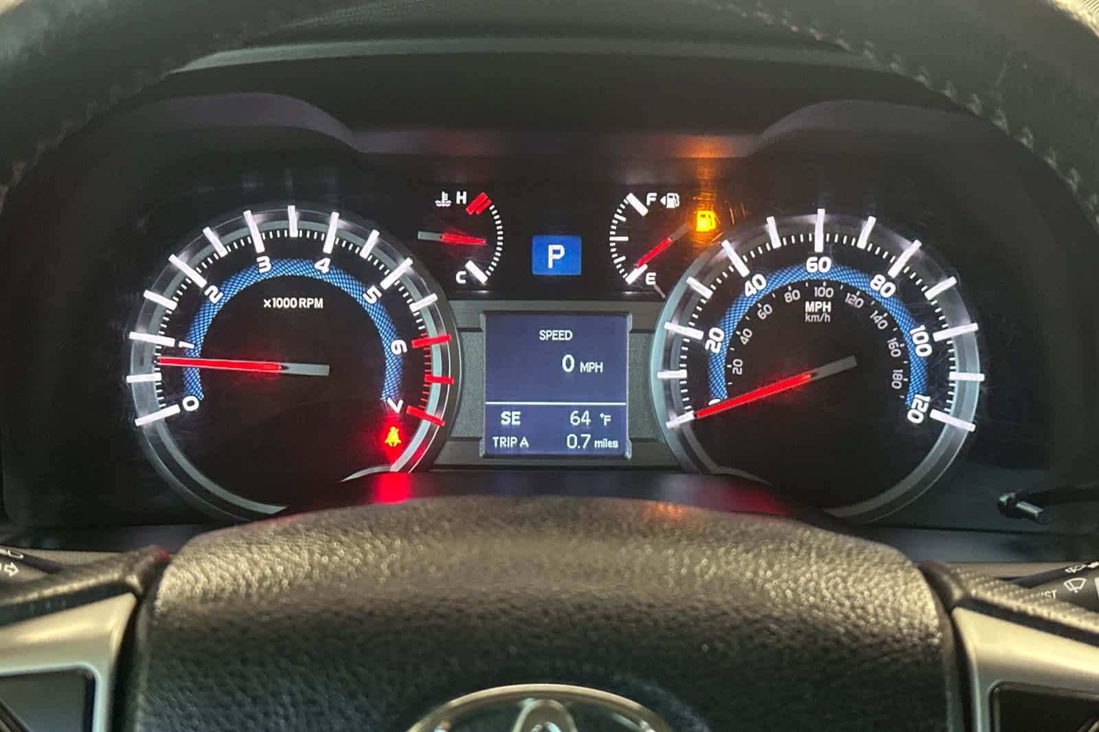 Used 2018 Toyota 4Runner SR5 Premium AWD/4WD image 25