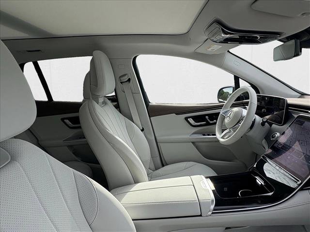 New 2026 Mercedes-Benz EQE 320+ SUV image 25