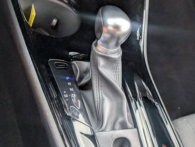 Used 2020 Toyota C-HR XLE FWD image 24