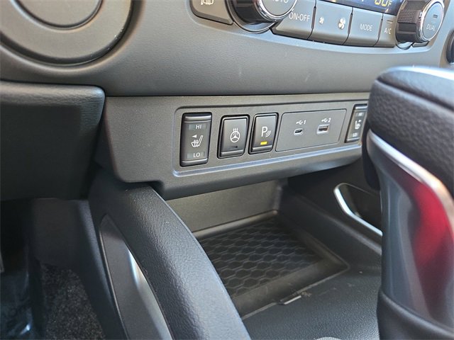 Certified 2024 Nissan Frontier SL w/ Technology Package image 27