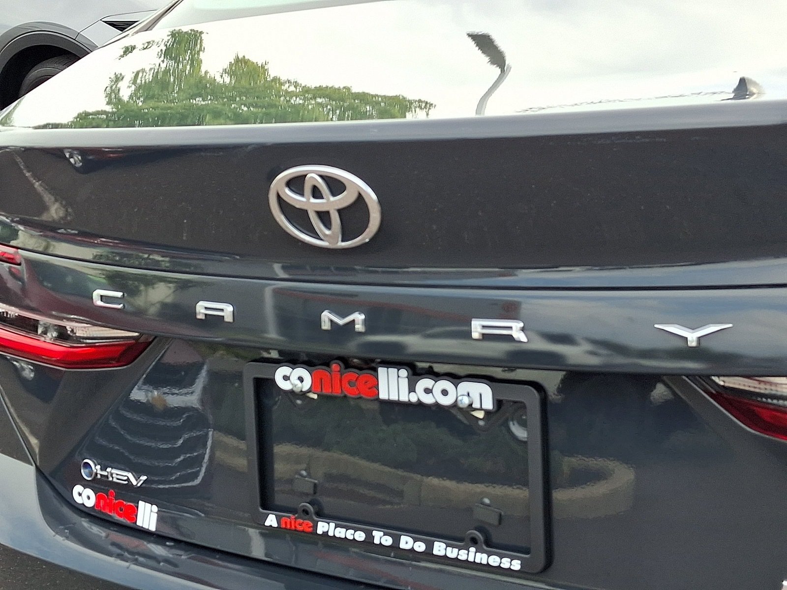 Used 2025 Toyota Camry LE FWD image 30