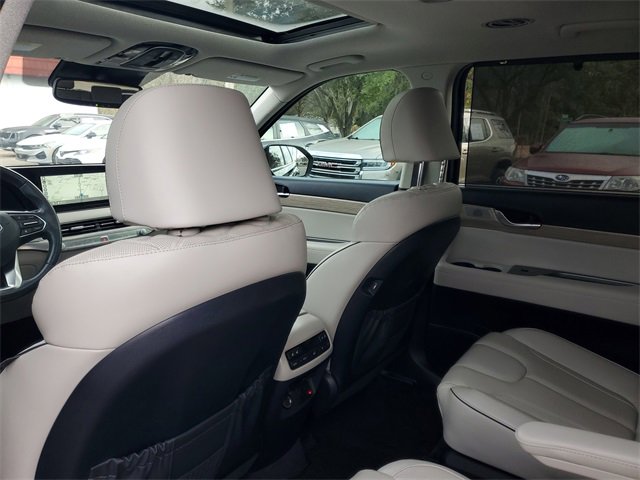Used 2021 Hyundai Palisade Limited image 29
