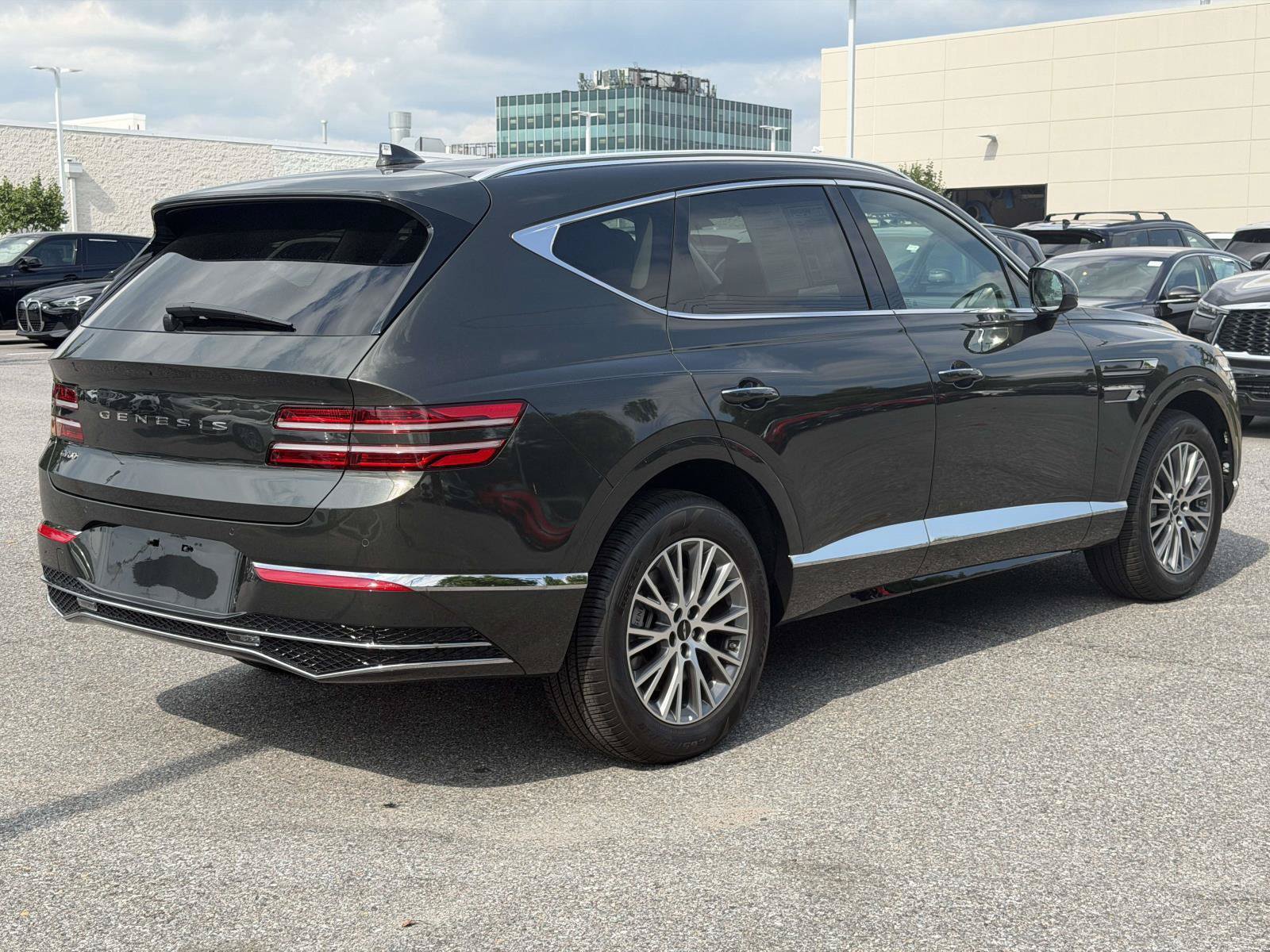 Used 2026 Genesis GV80 2.5T RWD image 5