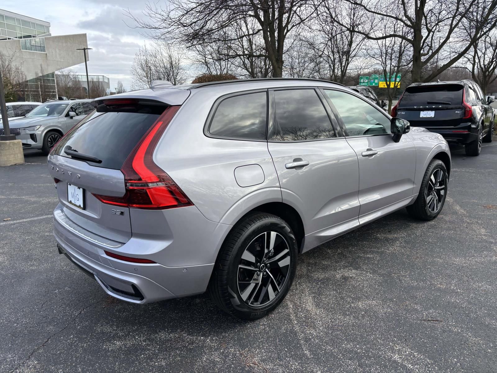 New 2026 Volvo XC60 B5 Plus w/ Protection Package Premier image 7