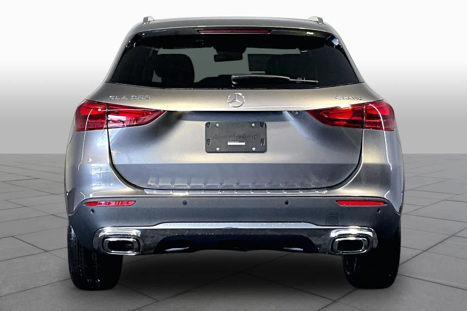 New 2026 Mercedes-Benz GLA 250 4MATIC image 4