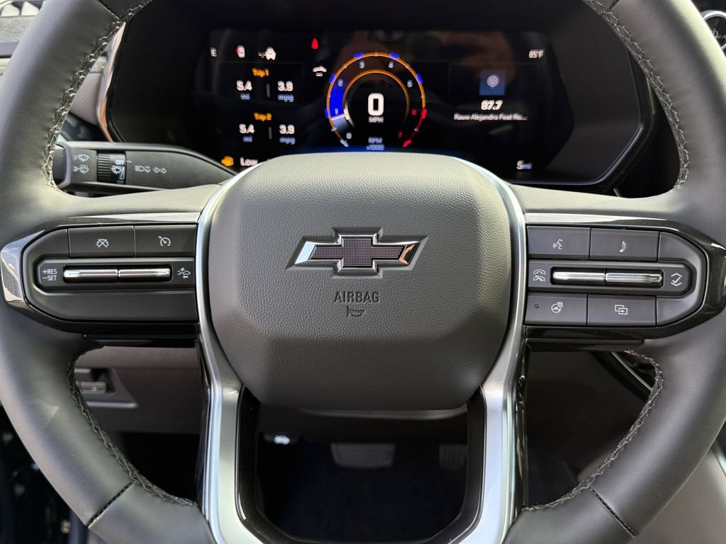 New 2026 Chevrolet Colorado ZR2 w/ Technology Package AWD/4WD image 22