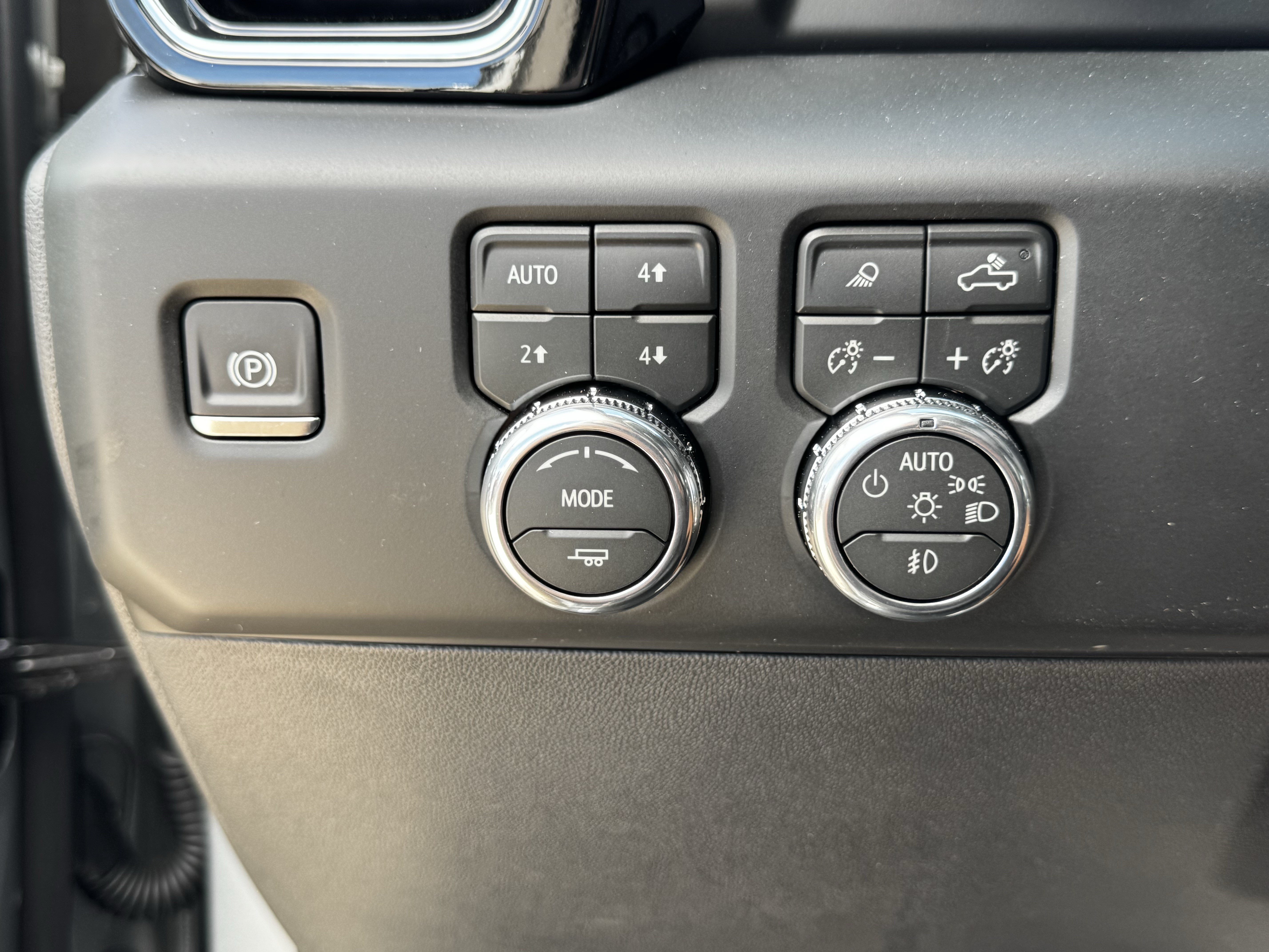 New 2026 GMC Sierra 1500 Denali w/ Technology Package AWD/4WD image 18