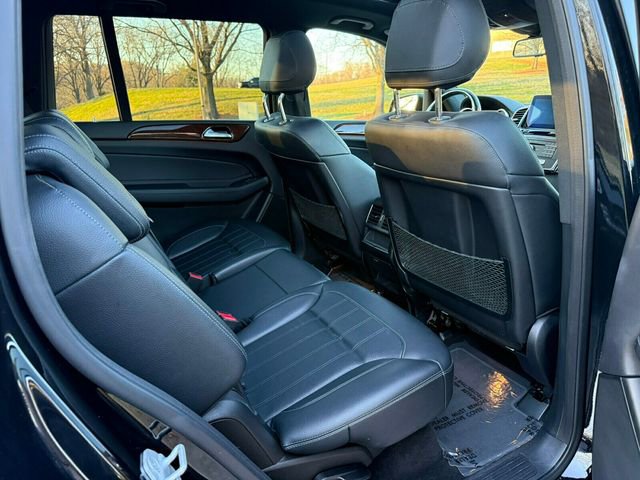 Used 2018 Mercedes-Benz GLS 450 4MATIC image 27