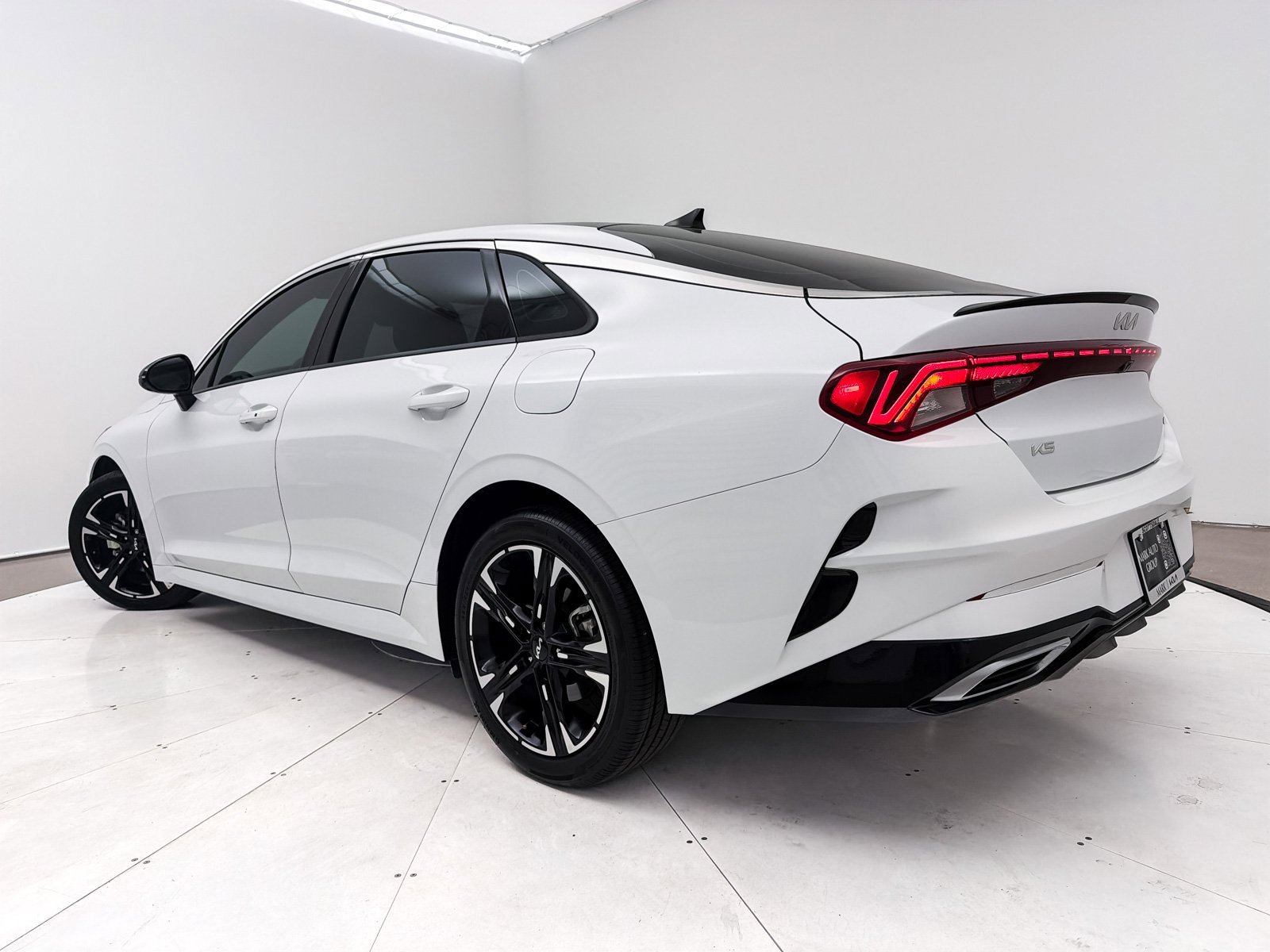 Used 2024 Kia K5 GT-Line image 9